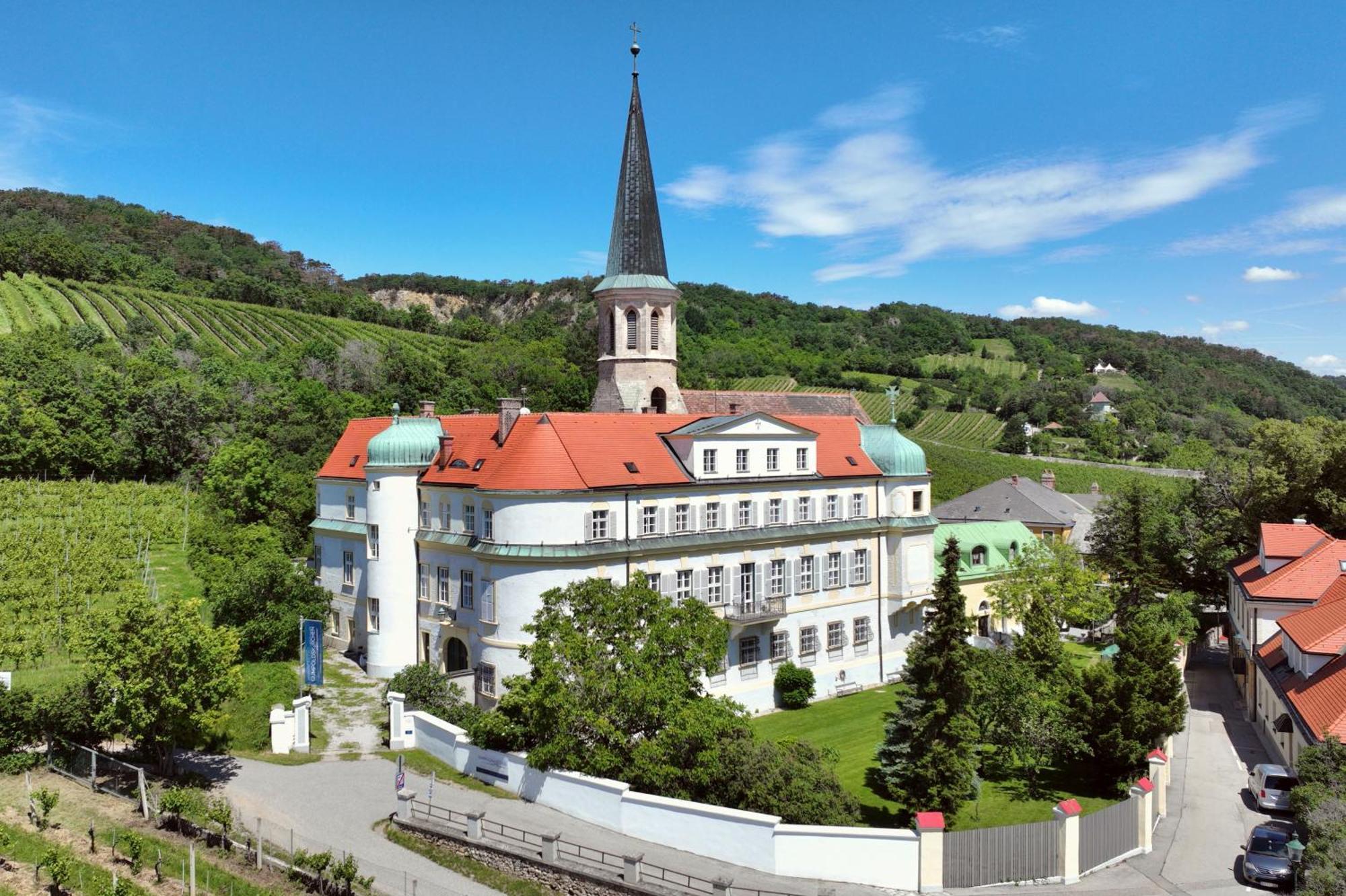 Schloss Гумпольдскирхен Экстерьер фото