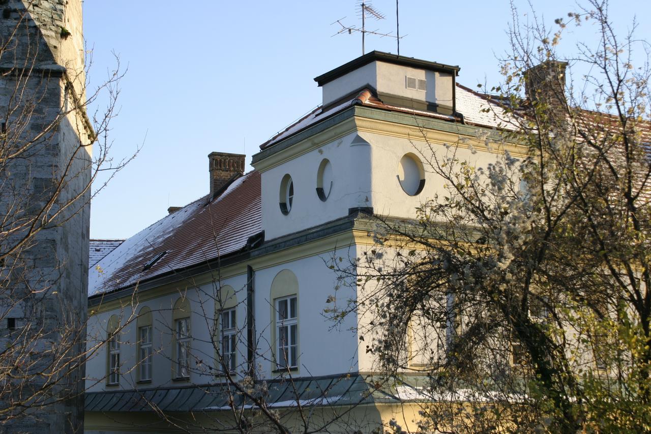 Schloss Гумпольдскирхен Экстерьер фото